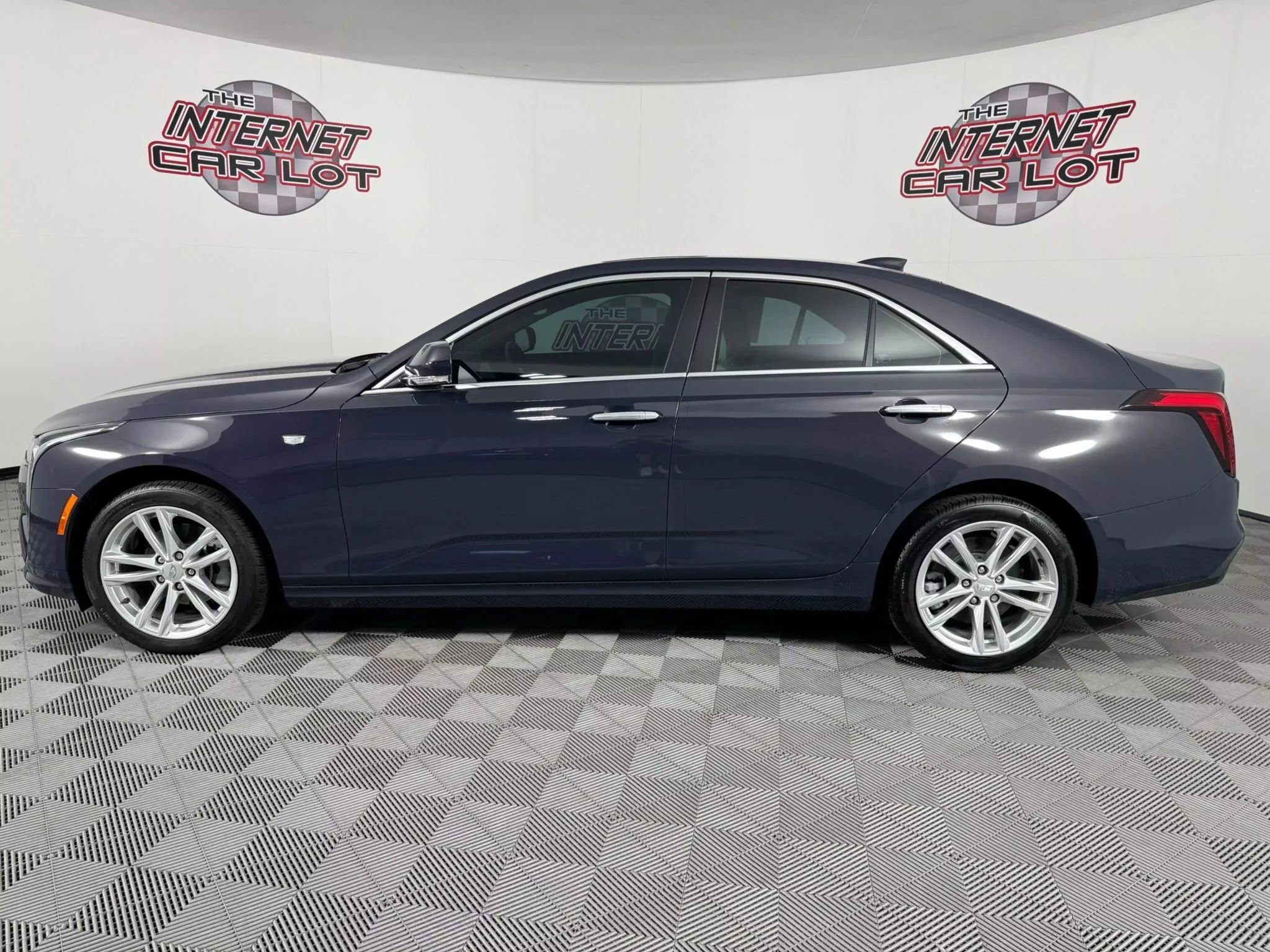 Used 2024 Cadillac CT4 Luxury w/ Sun And Sound Package image 4