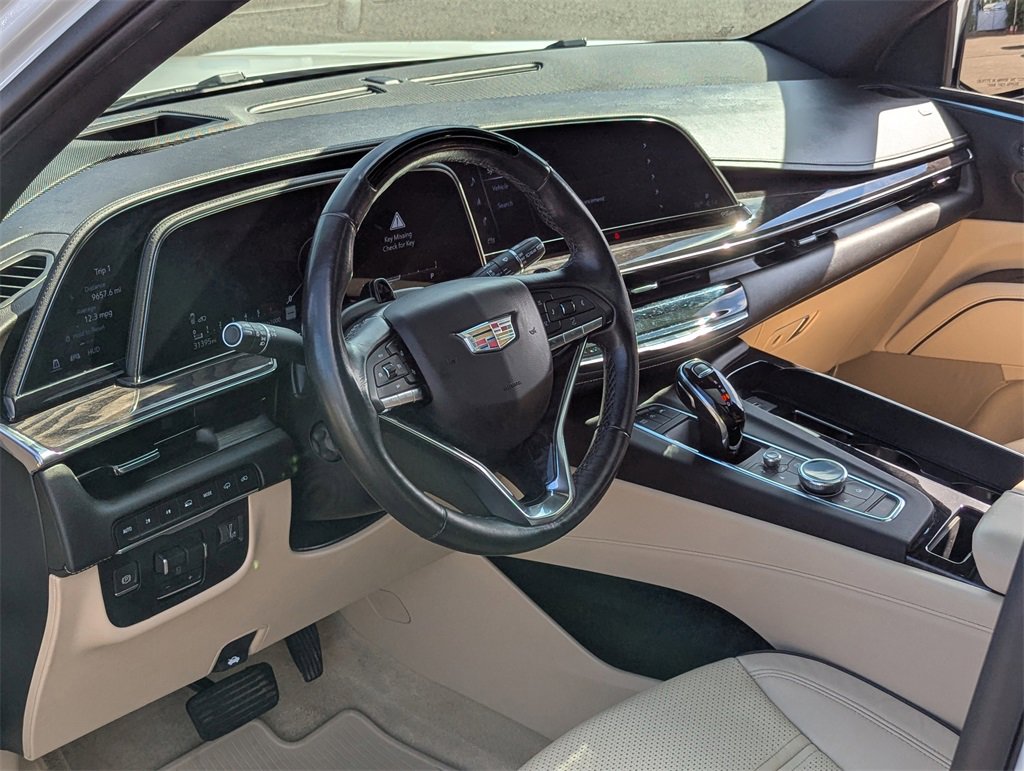 Used 2022 Cadillac Escalade Premium Luxury image 15