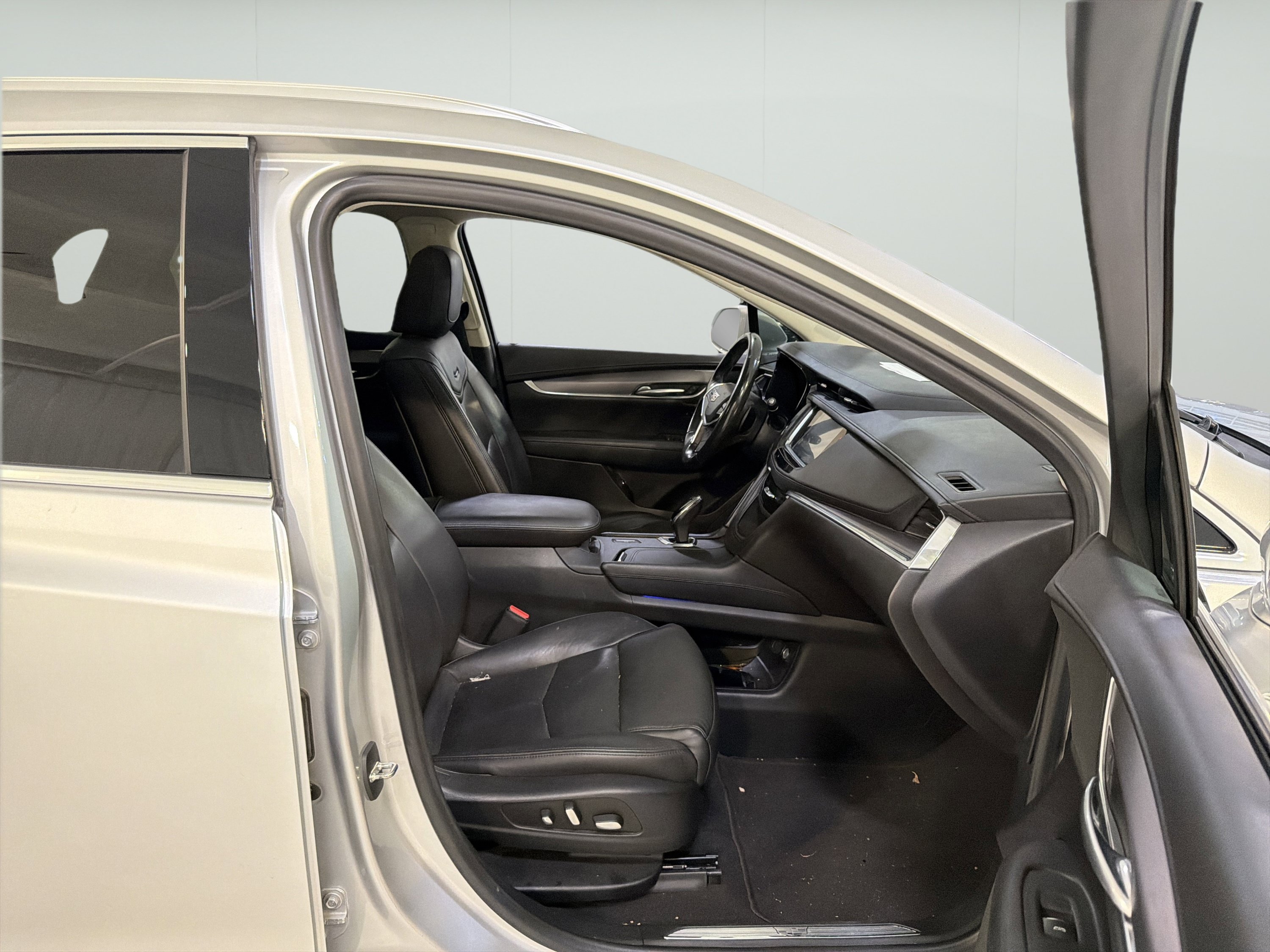 Used 2019 Cadillac XT5 Luxury FWD image 13