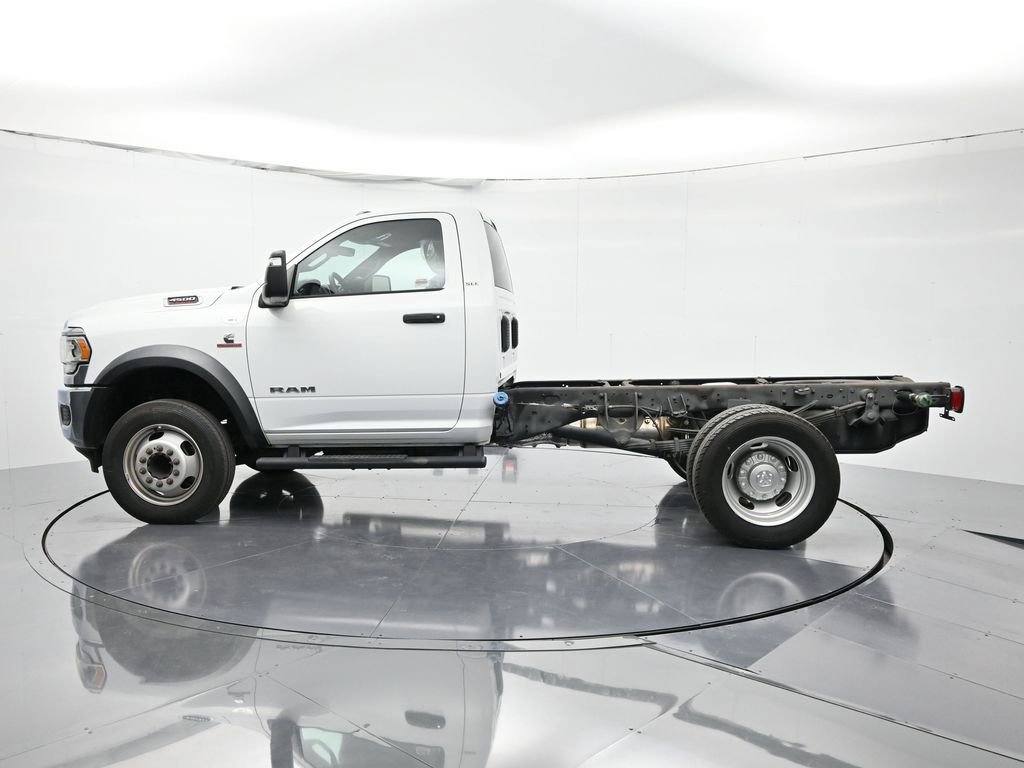 Used 2023 RAM 4500 SLT w/ Quick Order Package 2YG SLT RWD image 8