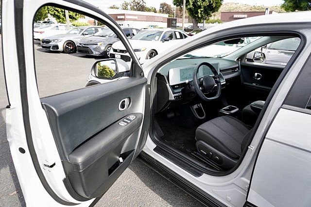 Certified 2024 Hyundai Ioniq 5 SEL RWD image 36