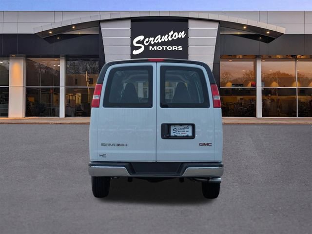 New 2026 GMC Savana 3500 Extended w/ Driver Convenience Package RWD image 4
