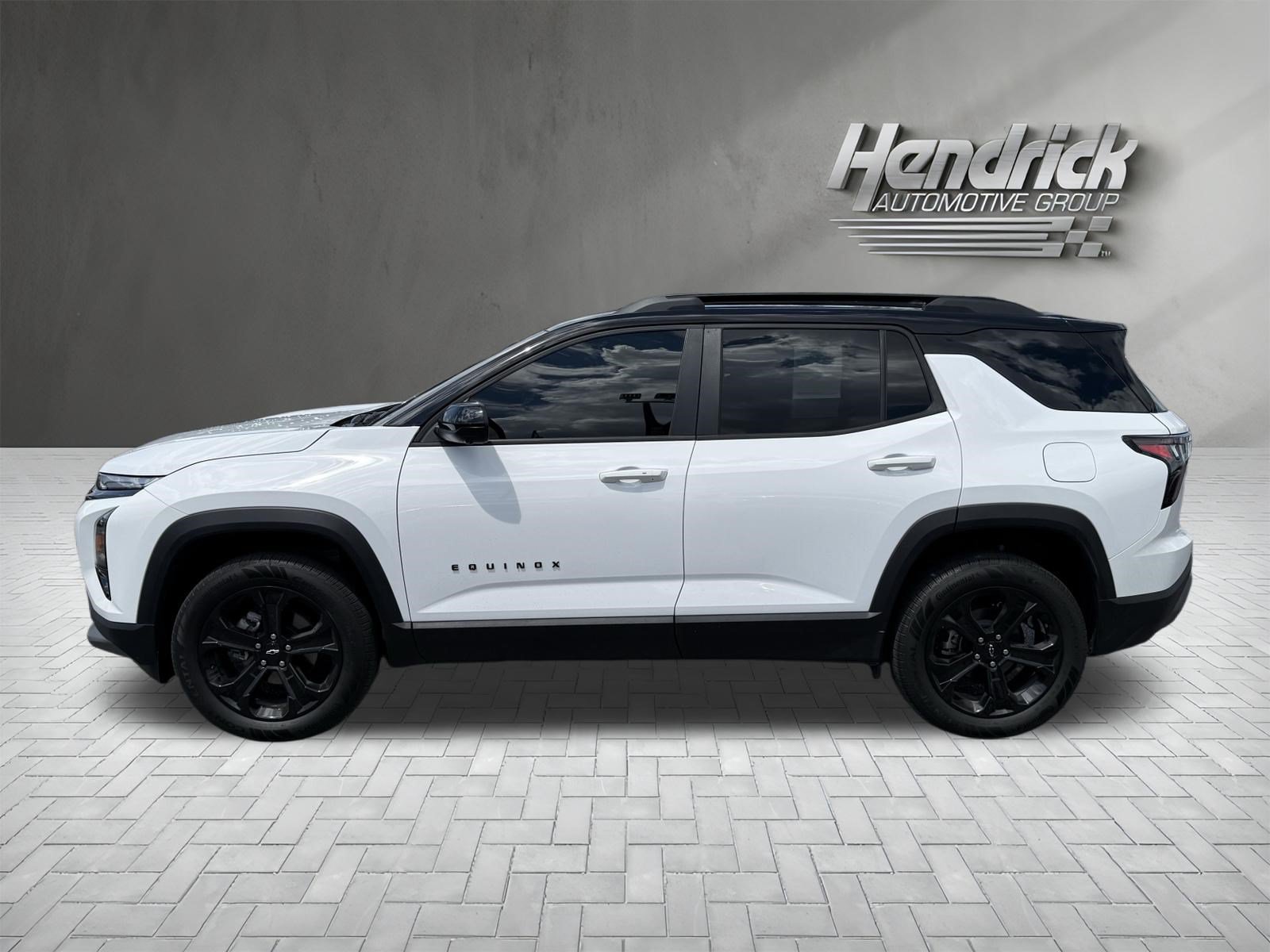Used 2026 Chevrolet Equinox LT w/ Convenience Package II FWD image 8