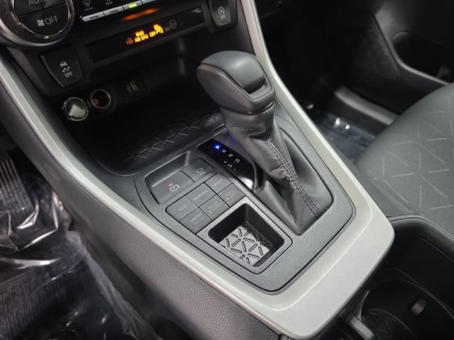 Certified 2025 Toyota RAV4 XLE AWD/4WD image 22