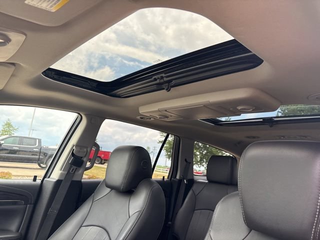 Used 2017 Buick Enclave Premium AWD/4WD image 38