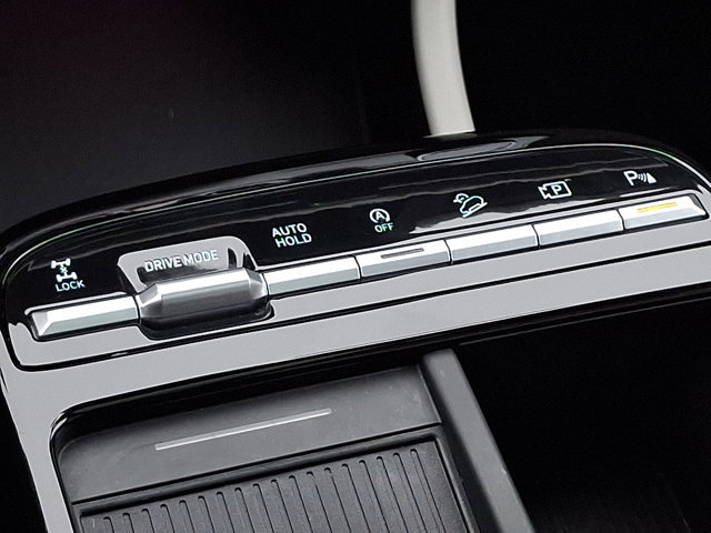 Certified 2025 Hyundai Tucson Limited image 26