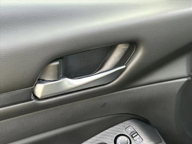 Used 2024 Nissan Altima 2.5 SV image 17