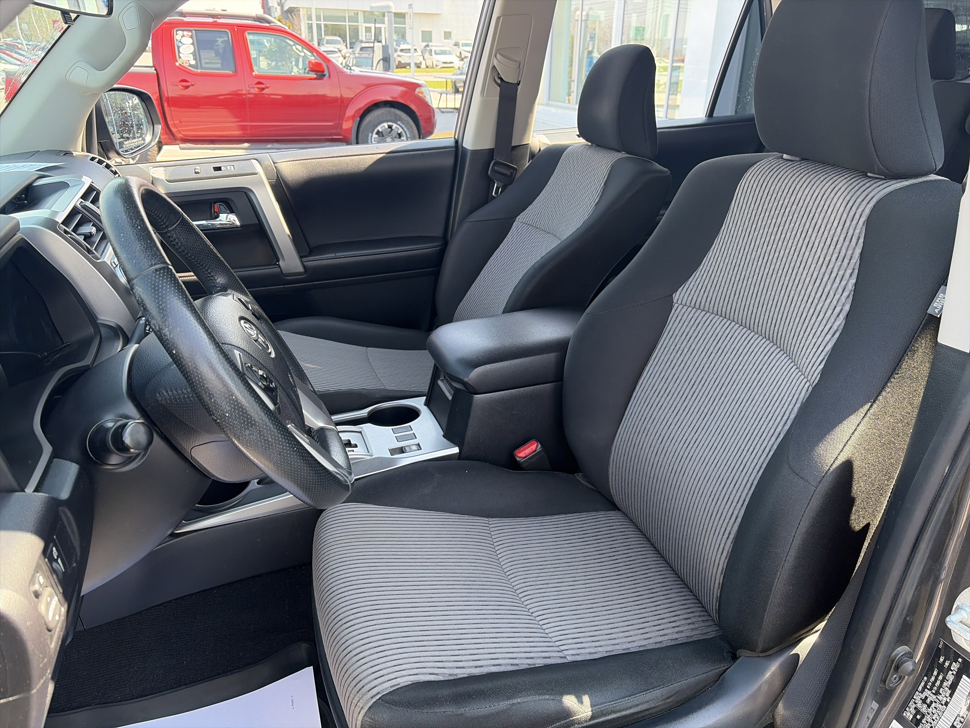 Used 2018 Toyota 4Runner SR5 image 20