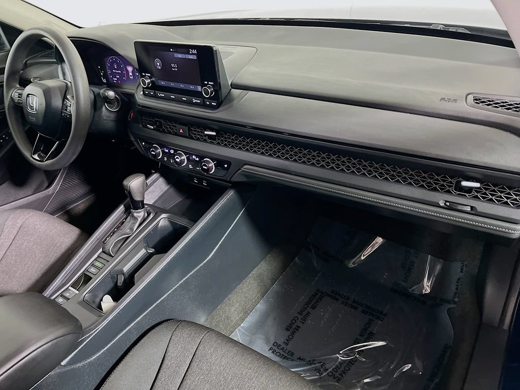 Used 2024 Honda Accord EX image 26