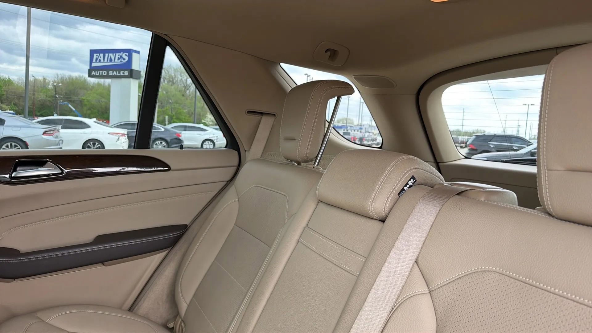 Used 2015 Mercedes-Benz ML 350 4MATIC image 44