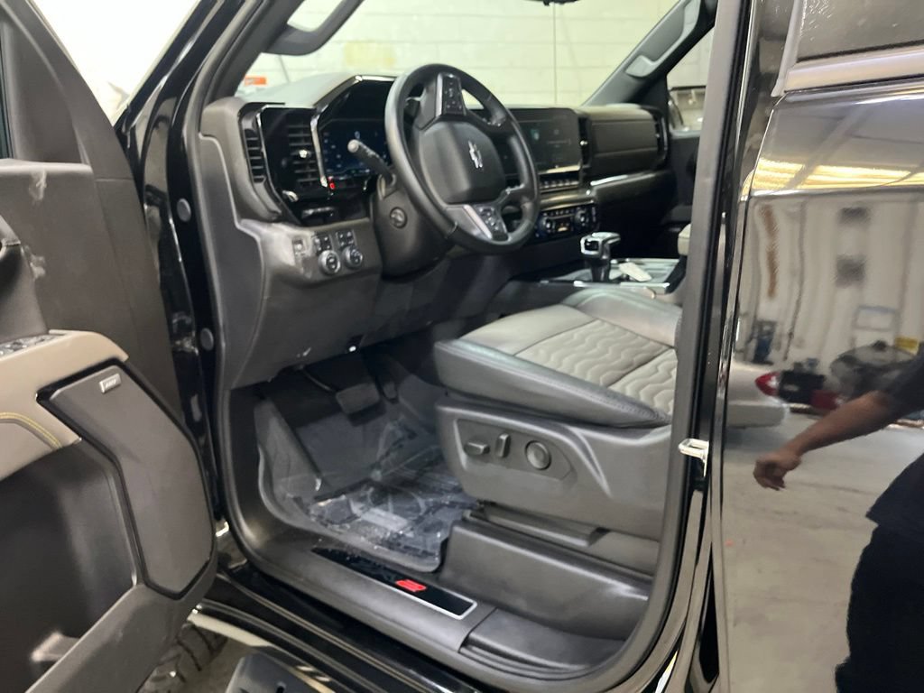 Used 2025 Chevrolet Silverado 1500 ZR2 w/ Technology Package AWD/4WD image 11