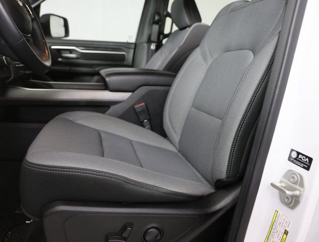 Used 2024 RAM 1500 Lone Star image 11