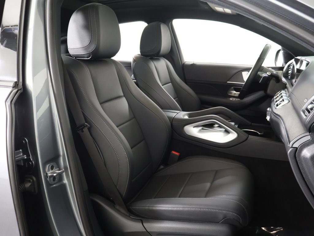 Used 2025 Mercedes-Benz GLE 450 4MATIC Coupe w/ Winter Package image 35