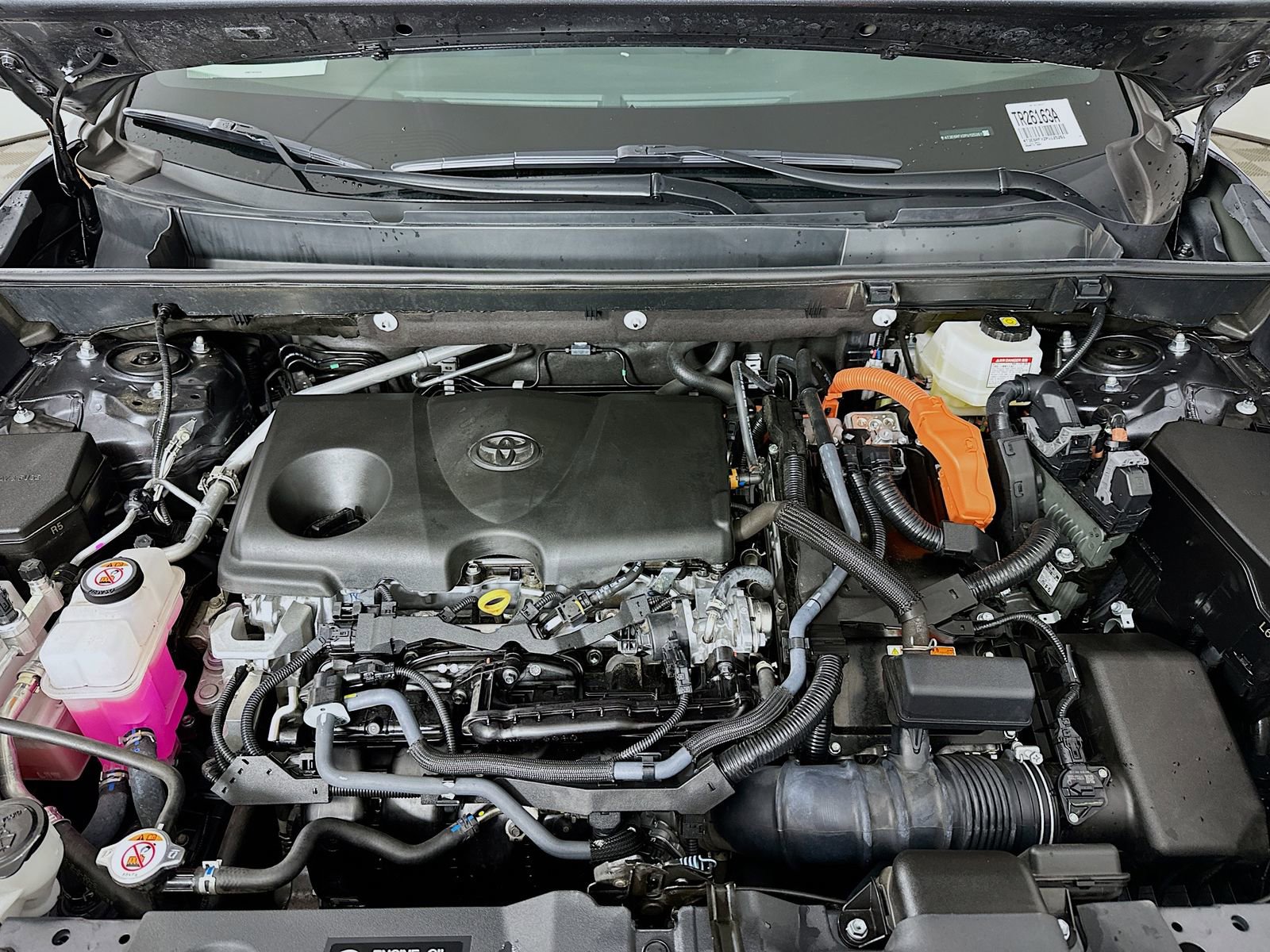 Used 2023 Toyota RAV4 XSE AWD/4WD image 32