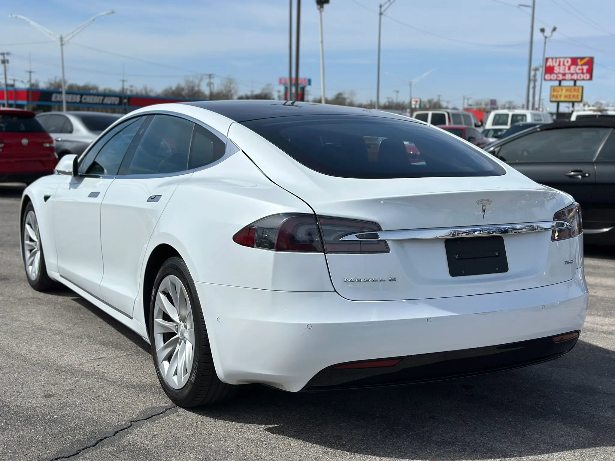 Used 2017 Tesla Model S 75D AWD/4WD image 7