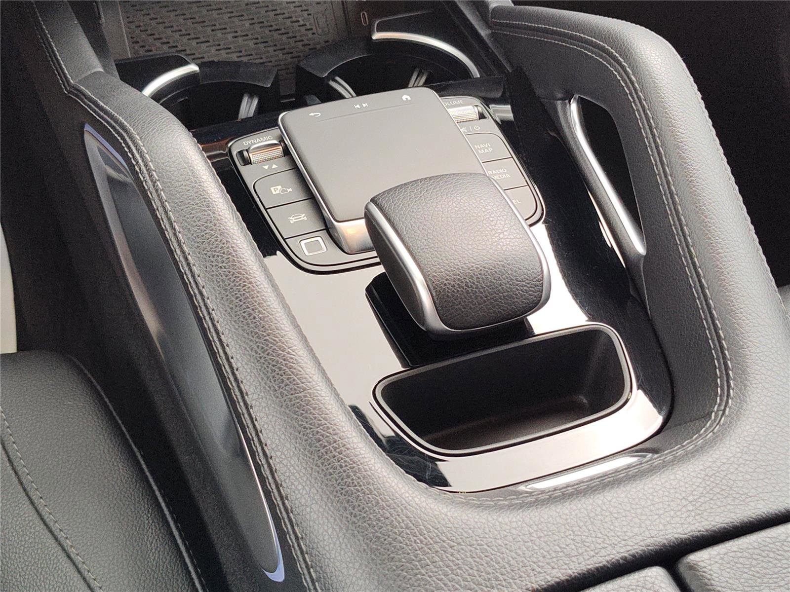 Used 2025 Mercedes-Benz GLE 350 4MATIC image 20