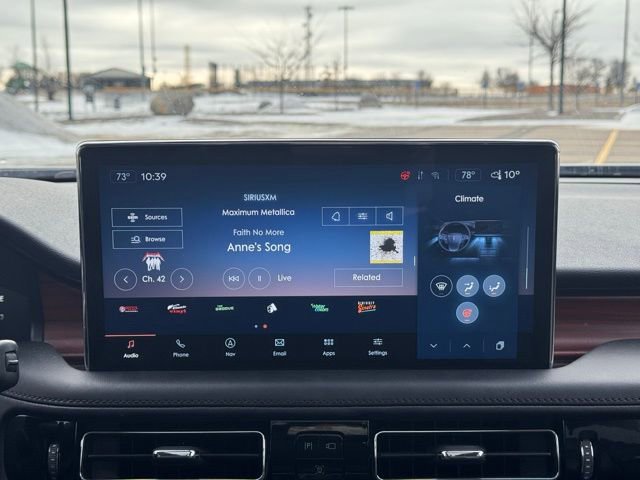 Used 2022 Lincoln Nautilus Reserve w/ Equipment Group 201A image 19