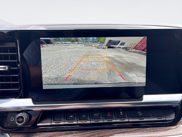 New 2026 Chevrolet Silverado 1500 LT Trail Boss w/ Convenience Package II AWD/4WD image 17