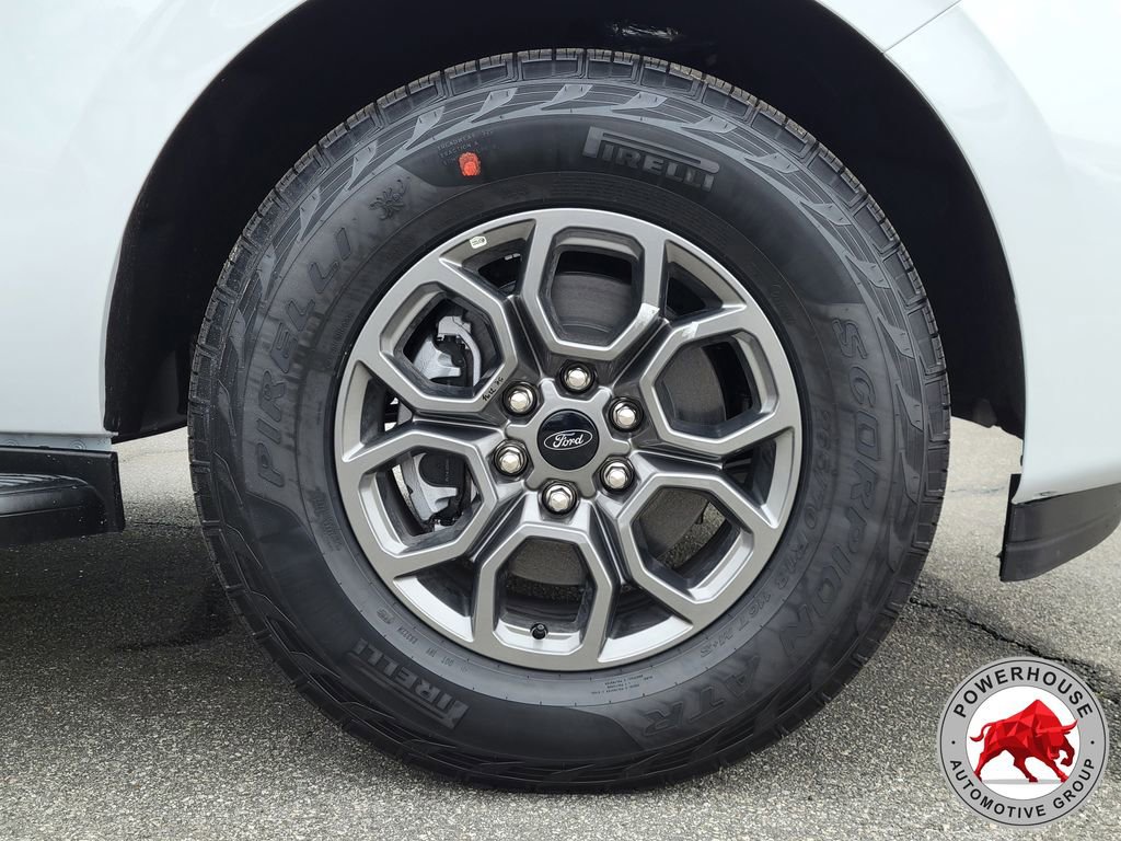 New 2025 Ford Expedition Active RWD image 12