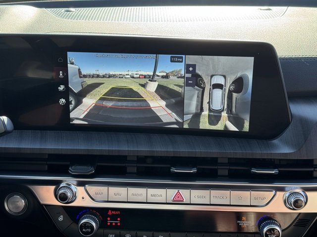 Used 2023 Kia Telluride SX Prestige image 4