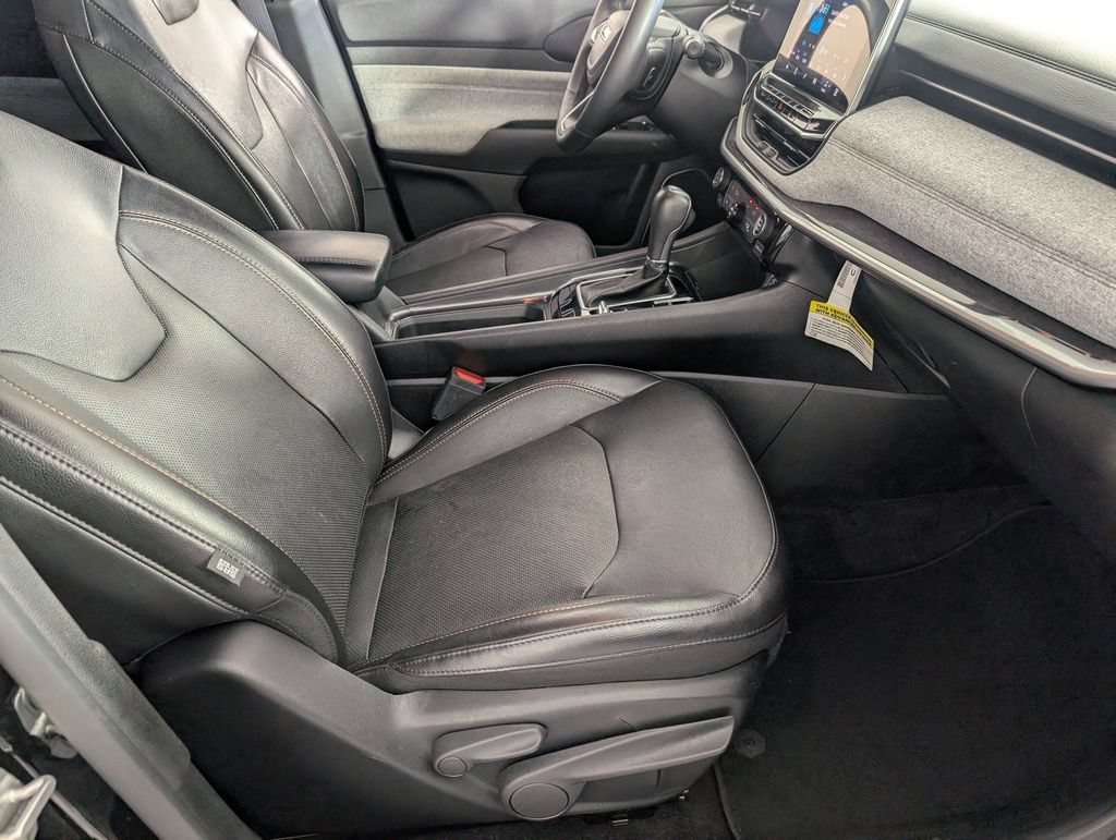 Certified 2023 Jeep Compass Latitude AWD/4WD image 32
