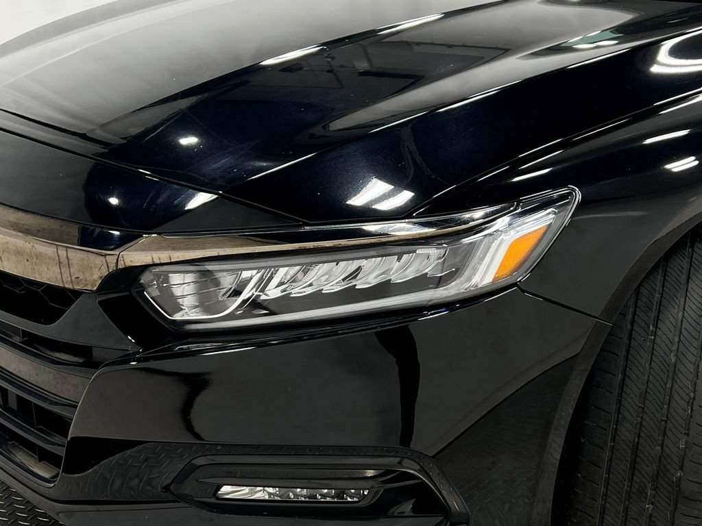 Used 2018 Honda Accord Sport image 33