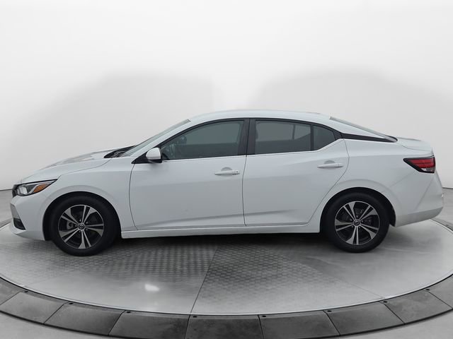 Used 2022 Nissan Sentra SV image 2