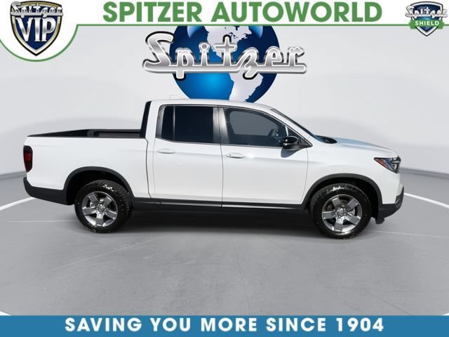 Used 2025 Honda Ridgeline TrailSport image 3