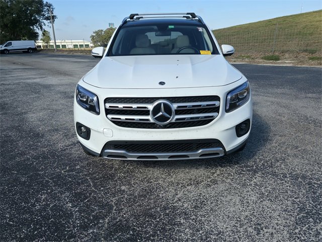 Used 2022 Mercedes-Benz GLB 250 4MATIC image 3