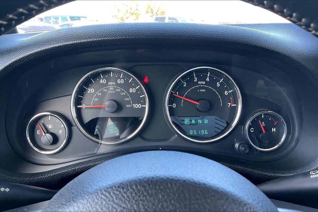 Used 2014 Jeep Wrangler Unlimited Sport image 12