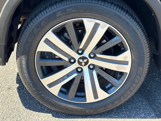 Used 2020 Mitsubishi Outlander Sport ES FWD image 9