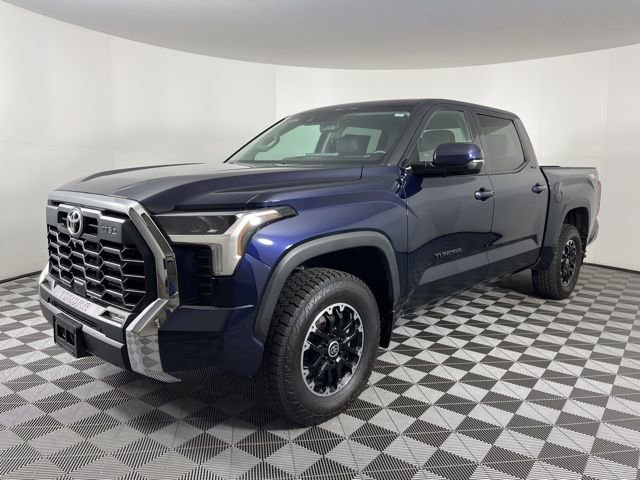 Used 2022 Toyota Tundra SR5 w/ TRD Off-Road Premium Package image 5