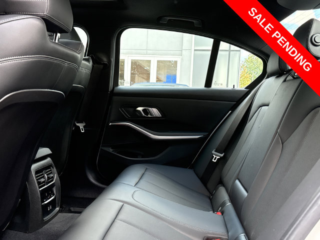 Used 2025 BMW 330i xDrive Sedan w/ Premium Package AWD/4WD image 22