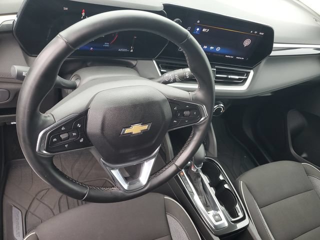 Used 2024 Chevrolet TrailBlazer LT w/ LT Cold Weather Package FWD image 16