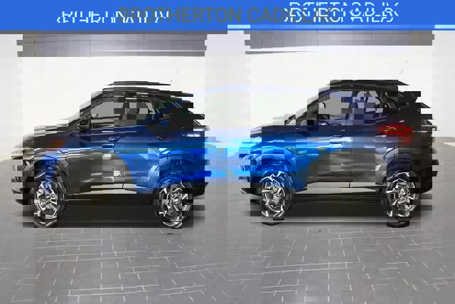 Certified 2024 Chevrolet Trax LT w/ Driver Confidence Package image 3