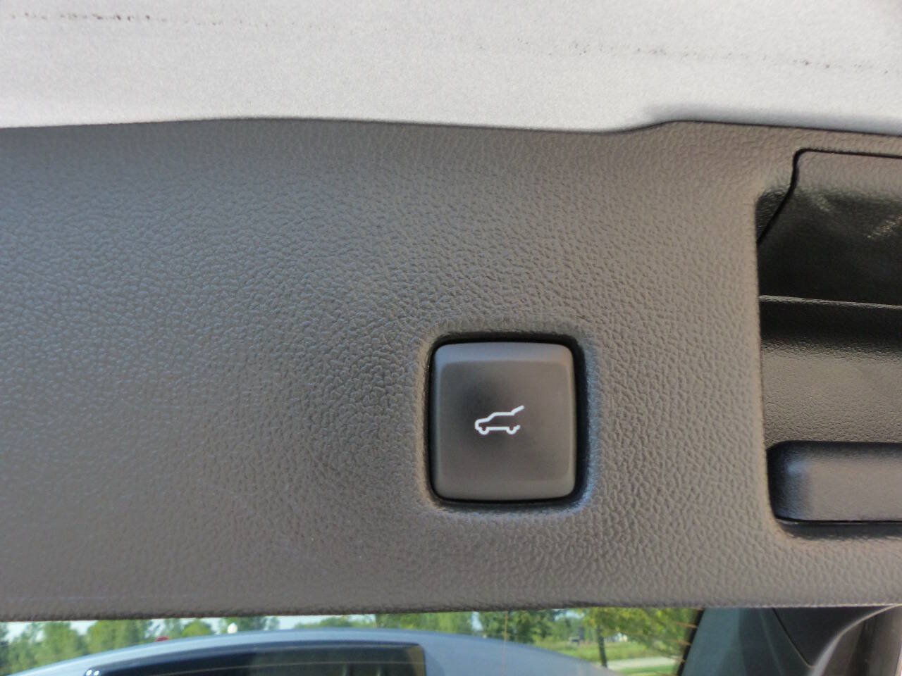 Used 2022 Ford Escape SE w/ Convenience Package AWD/4WD image 36