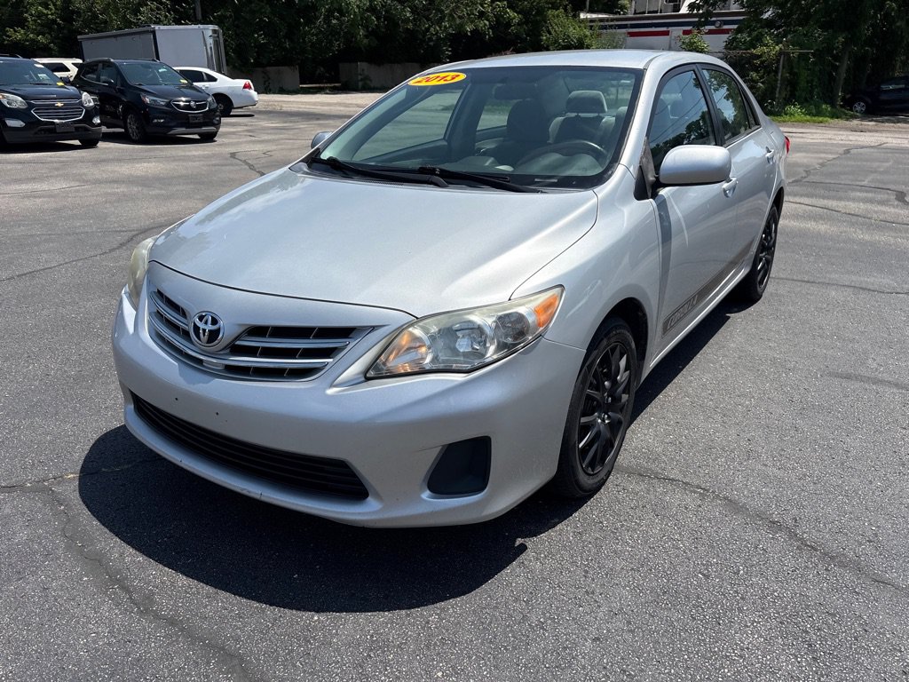 Used 2013 Toyota Corolla LE FWD image 6