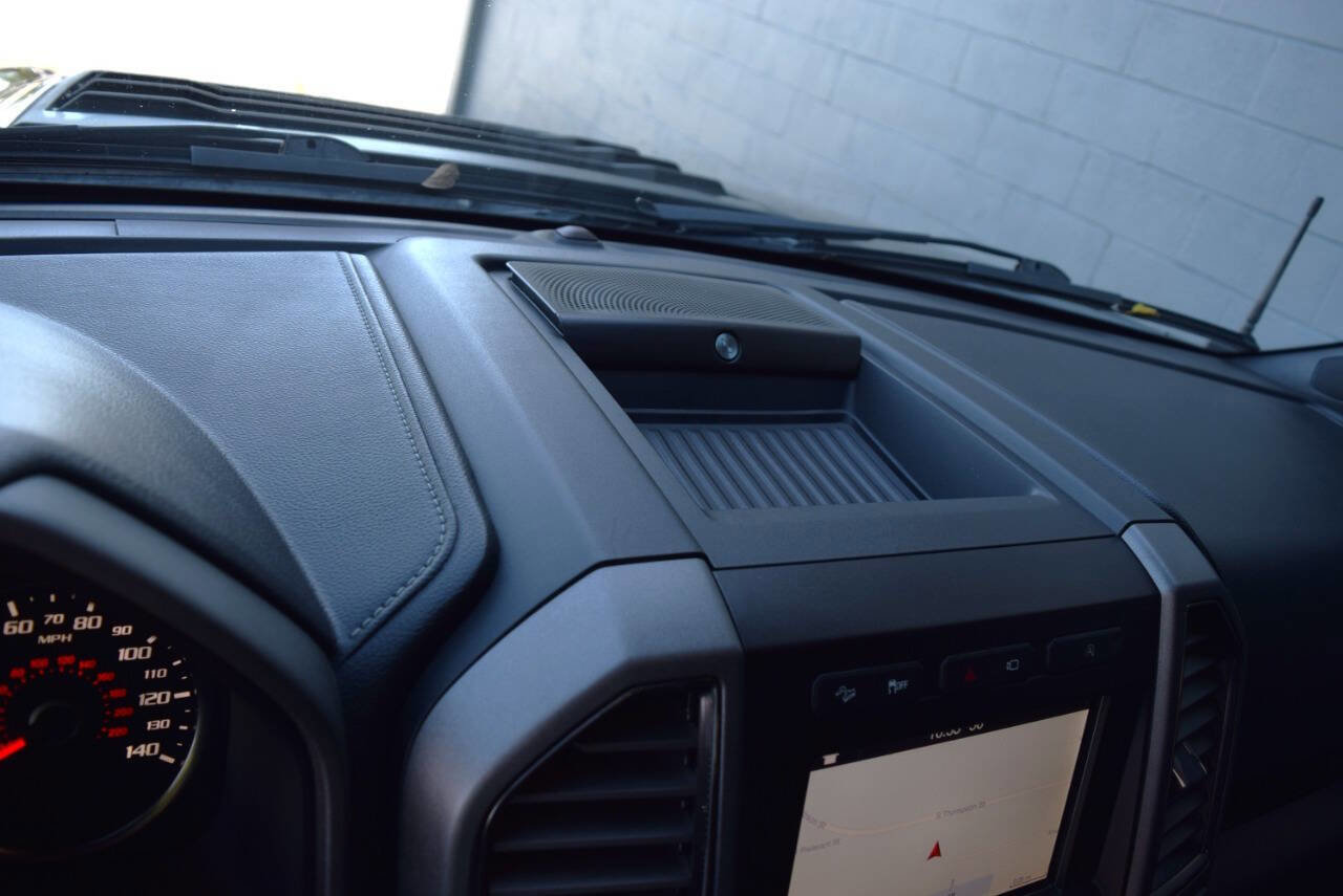 Used 2018 Ford F150 Raptor w/ Equipment Group 802A Luxury image 42