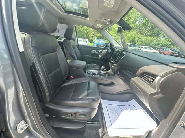 Used 2020 Chevrolet Traverse RS w/ LPO, Floor Liner Package AWD/4WD image 29