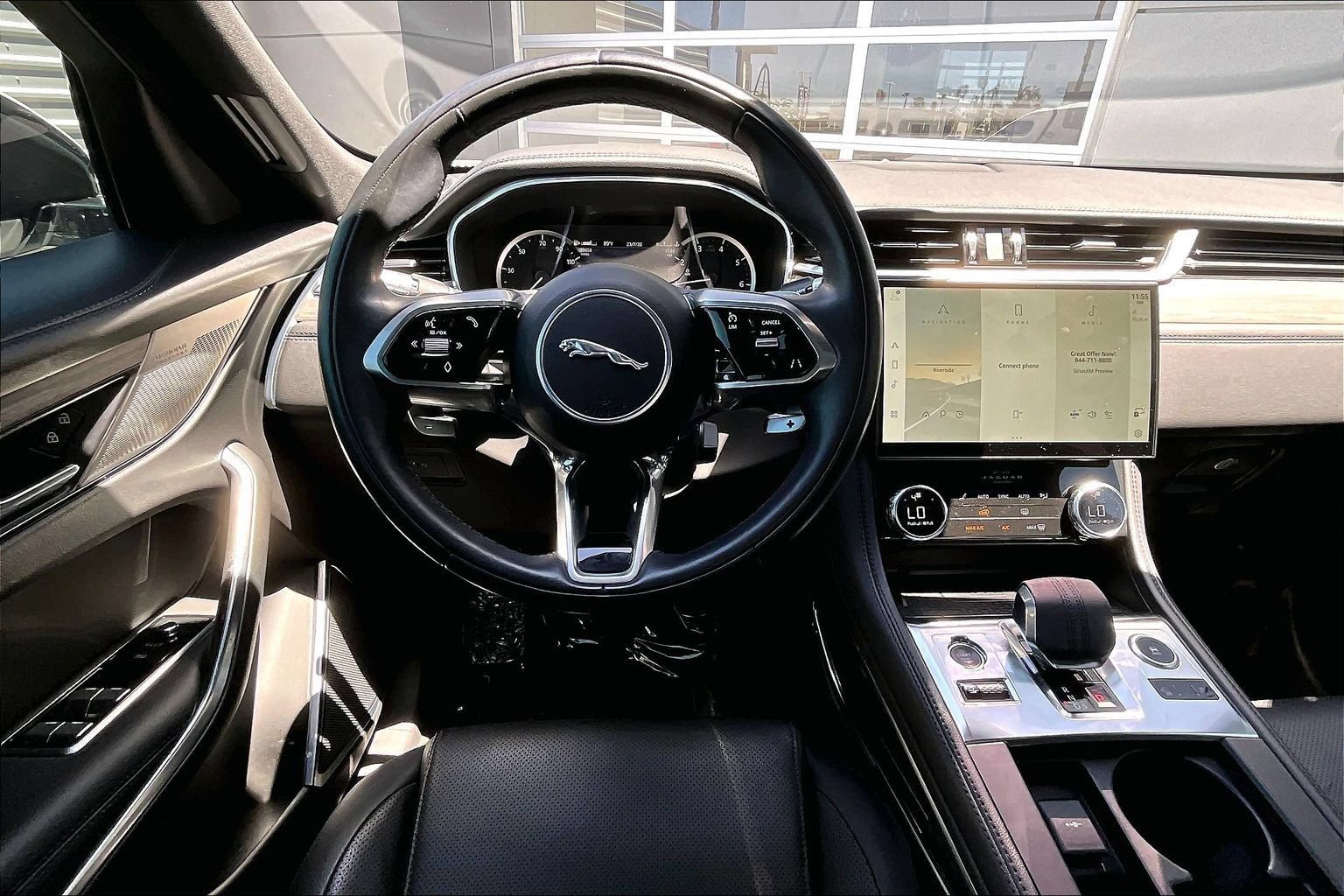 Used 2021 Jaguar F-PACE S AWD/4WD image 5