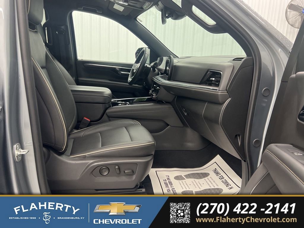 Used 2025 Chevrolet Tahoe Premier image 15