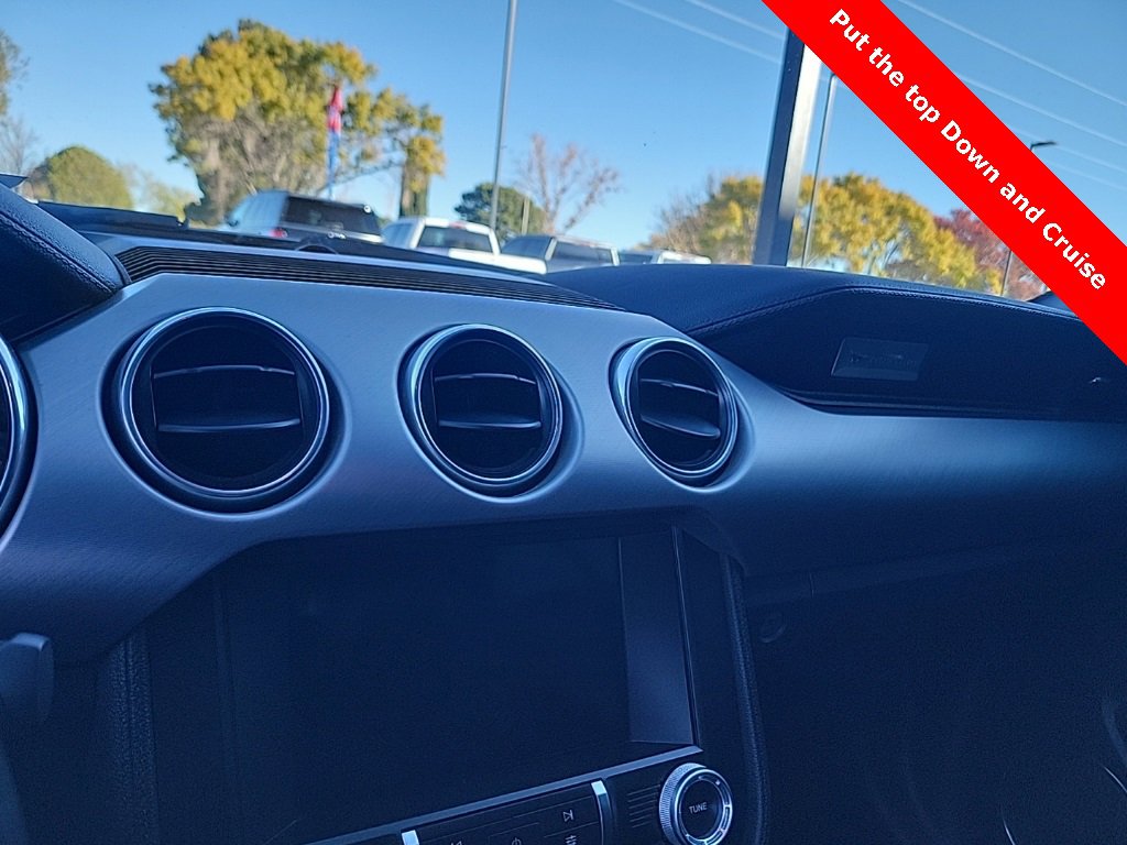 Used 2021 Ford Mustang Premium image 23