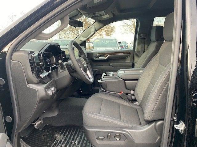 New 2026 GMC Sierra 1500 SLE image 13
