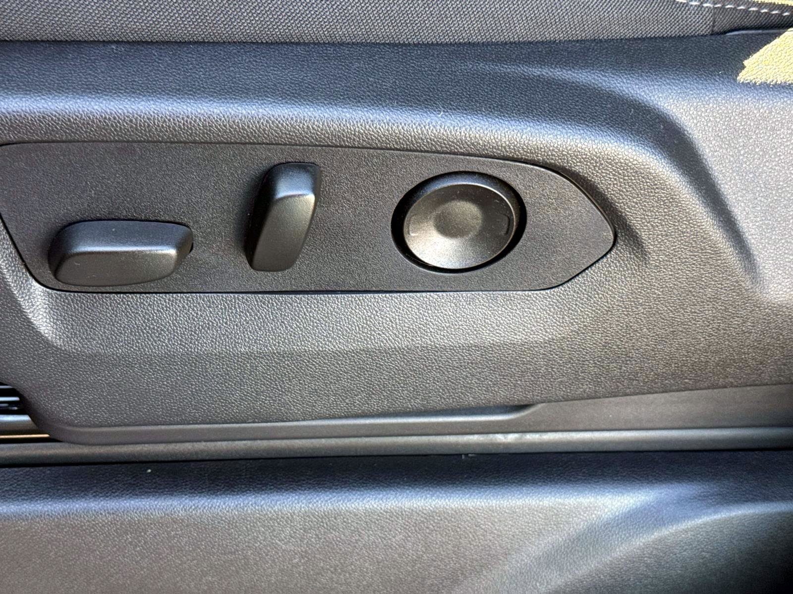 New 2026 Chevrolet Silverado 1500 Custom Trail Boss image 17