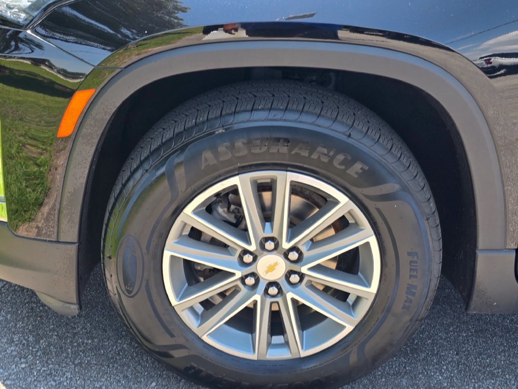 Certified 2023 Chevrolet Traverse LT FWD image 27