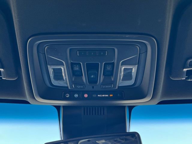 Certified 2024 Chevrolet Silverado 1500 High Country w/ High Country Premium Package AWD/4WD image 41