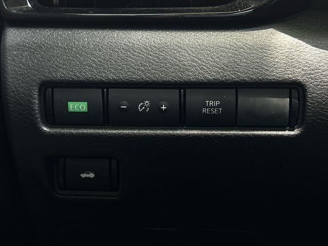 Used 2023 Nissan Sentra SV w/ All-Weather Package FWD image 24