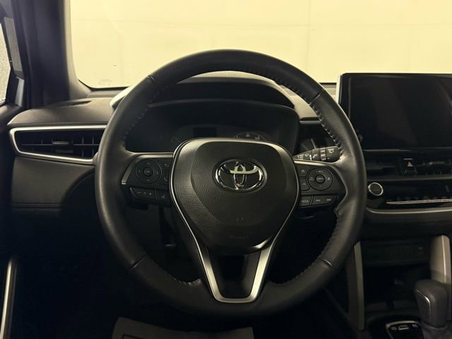 Used 2024 Toyota Corolla Cross SE w/ Moonroof Package image 27