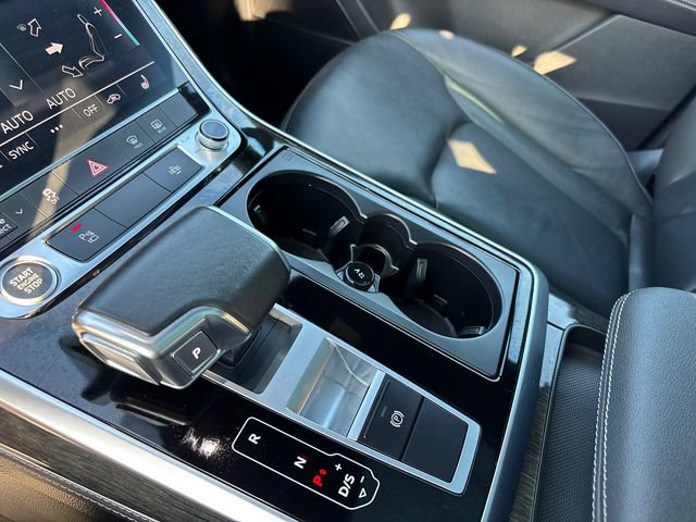Used 2025 Audi Q7 3.0T Premium Plus AWD/4WD image 27