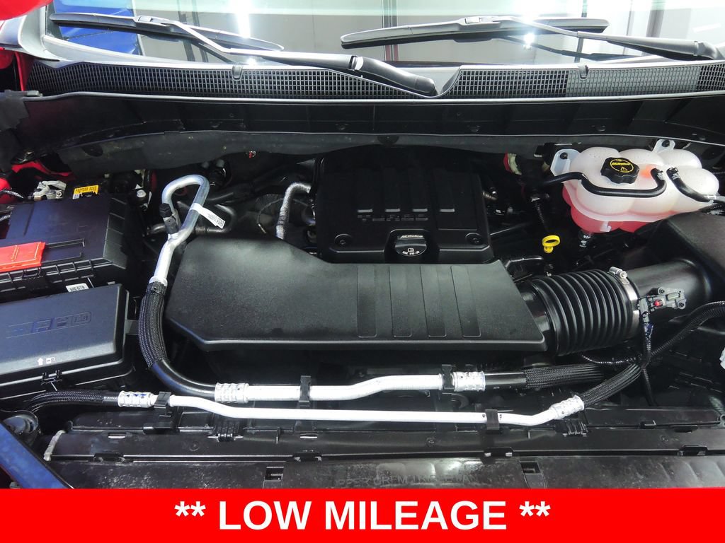 Used 2025 Chevrolet Silverado 1500 LT AWD/4WD image 40